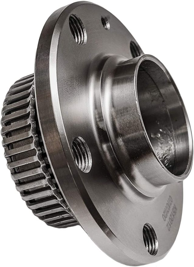 1998 Volkswagen Beetle Rear Wheel Hub and Bearings (Pair)