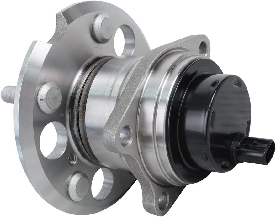 Rear Wheel Hub and Bearing - 512212