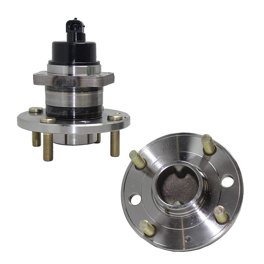 2007 Suzuki Reno Rear Wheel Hub and Bearings (Pair)