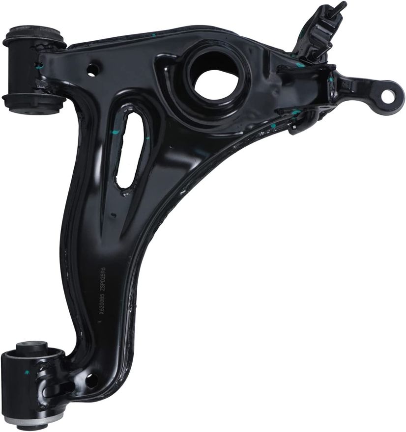 Detroit Axle Front Right Lower Control Arm For Volvo S80 1999-2006 – New, Rust Protected