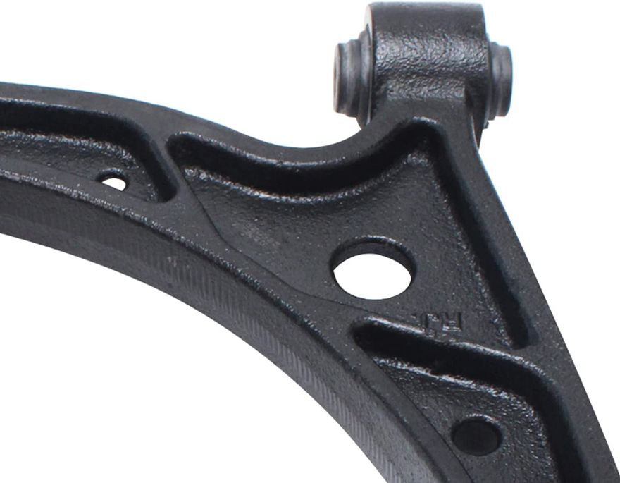 Front Right Lower Control Arm - K620325