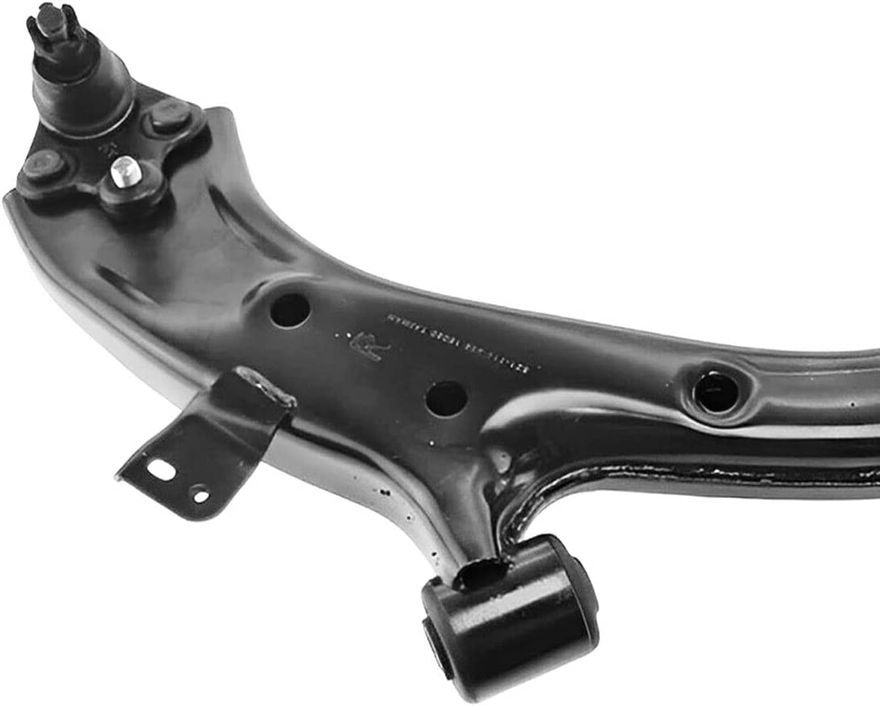 Front Right Lower Control Arm - K620501