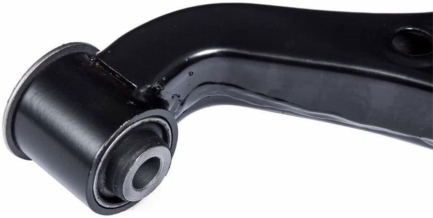 Front Left Lower Control Arm - K622174