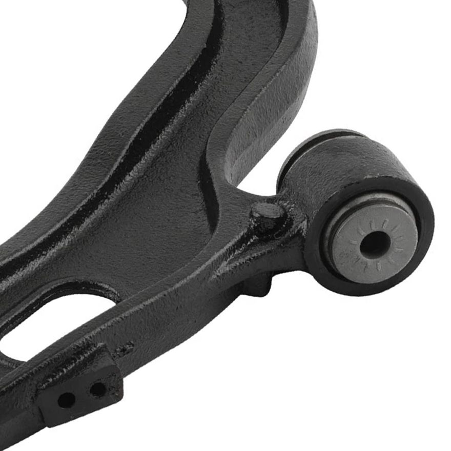 Front Right Lower Control Arm - K622917