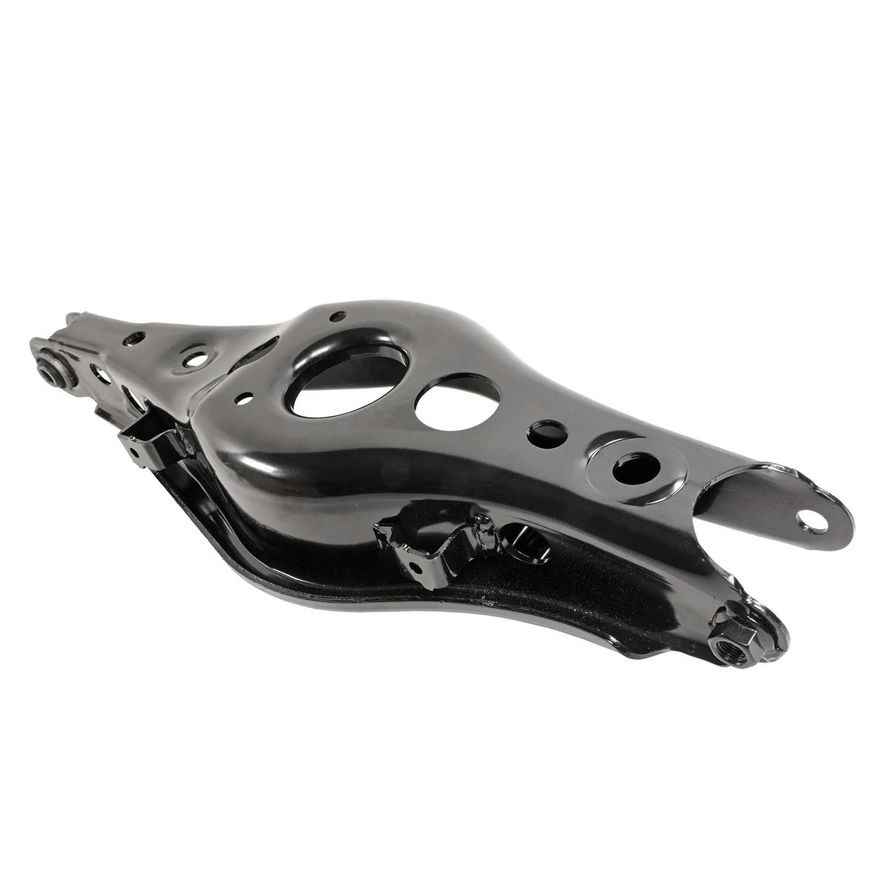 Rear Lower Control Arm - K643743 / K643744