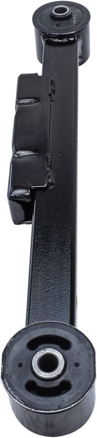 Rear Lower Control Arm - MS25157