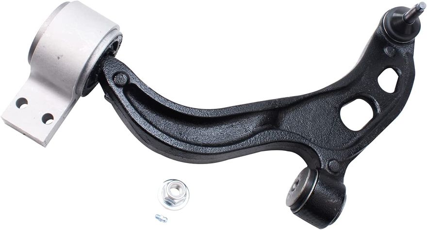 Front Lower Control Arm - MS401121 / MS401122