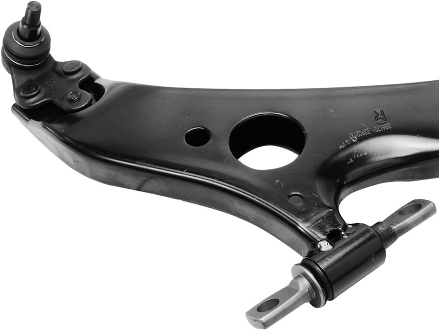 Front Right Lower Control Arm - MS86170