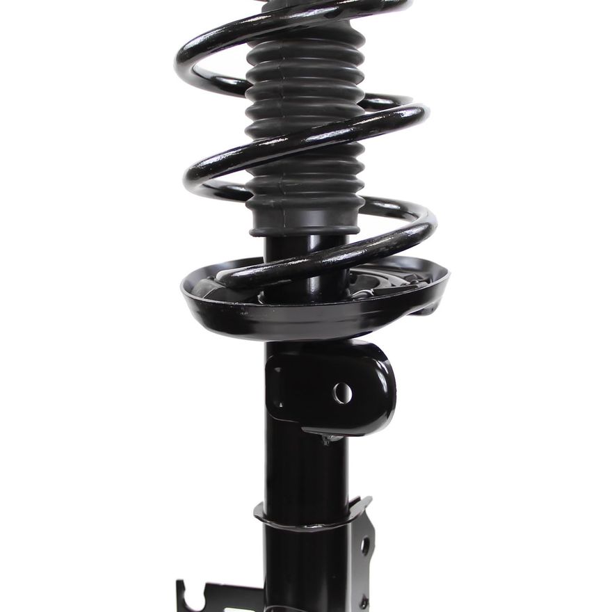 Front Right Strut w/Coil Spring - 472663