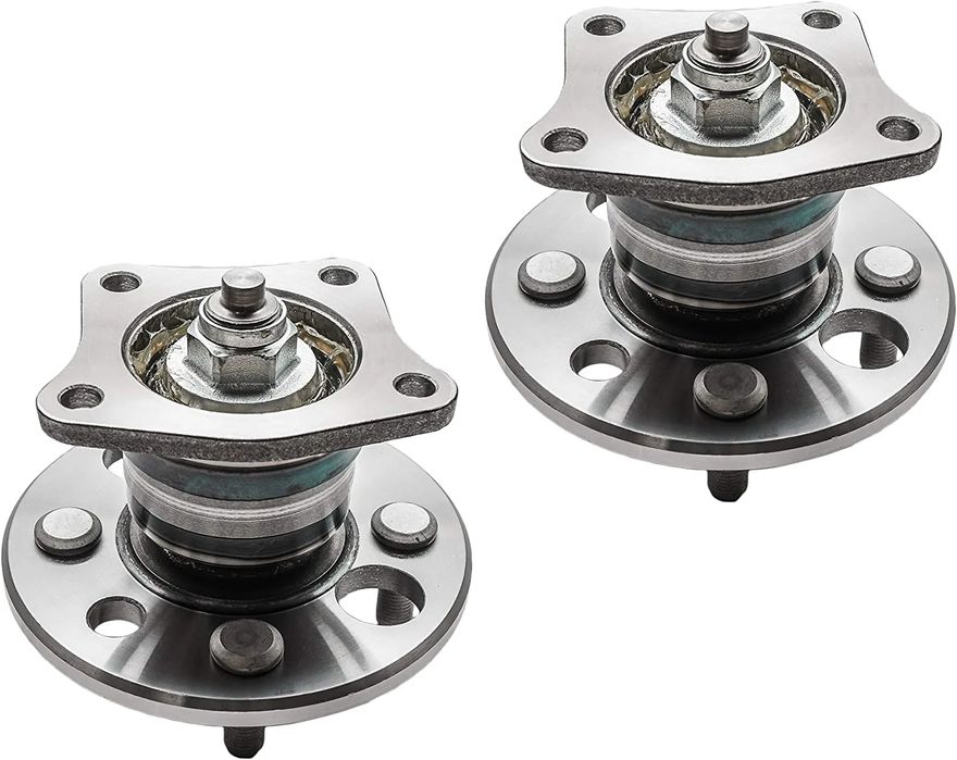 Rear Wheel Hub & Bearings - 512018 x2