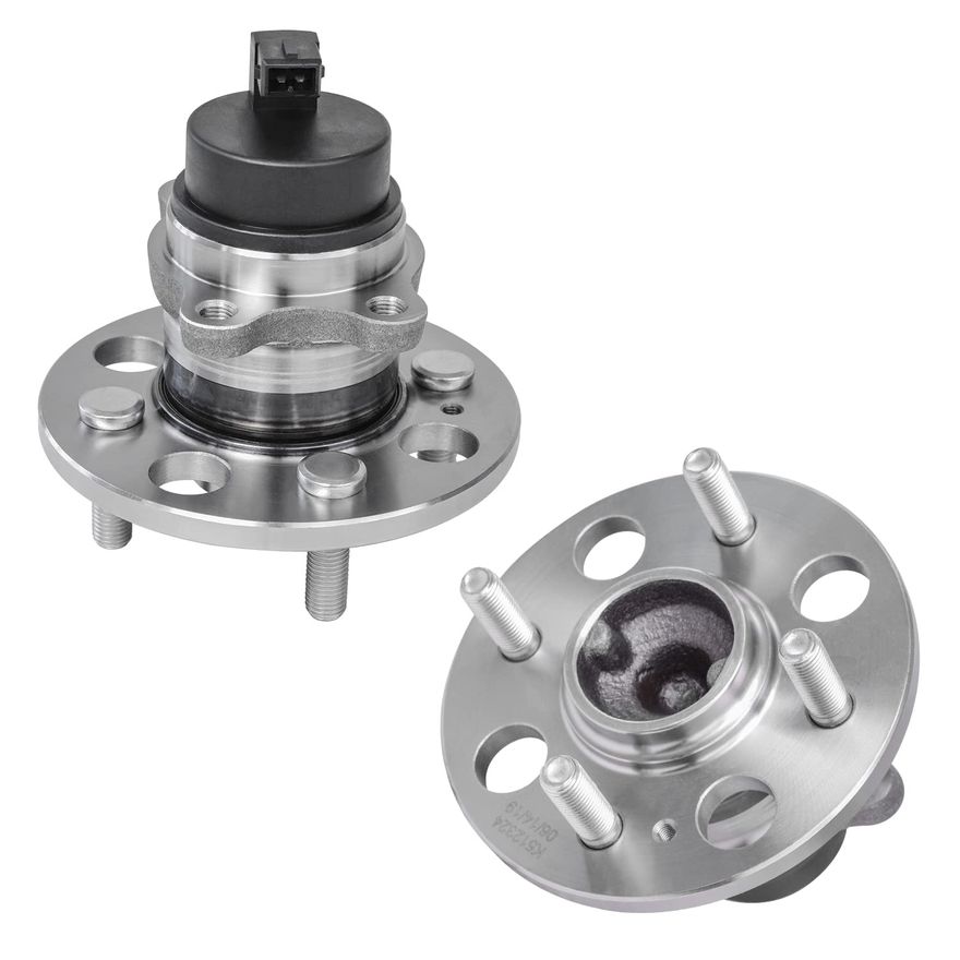 Rear Wheel Hub and Bearings - 512324 x2