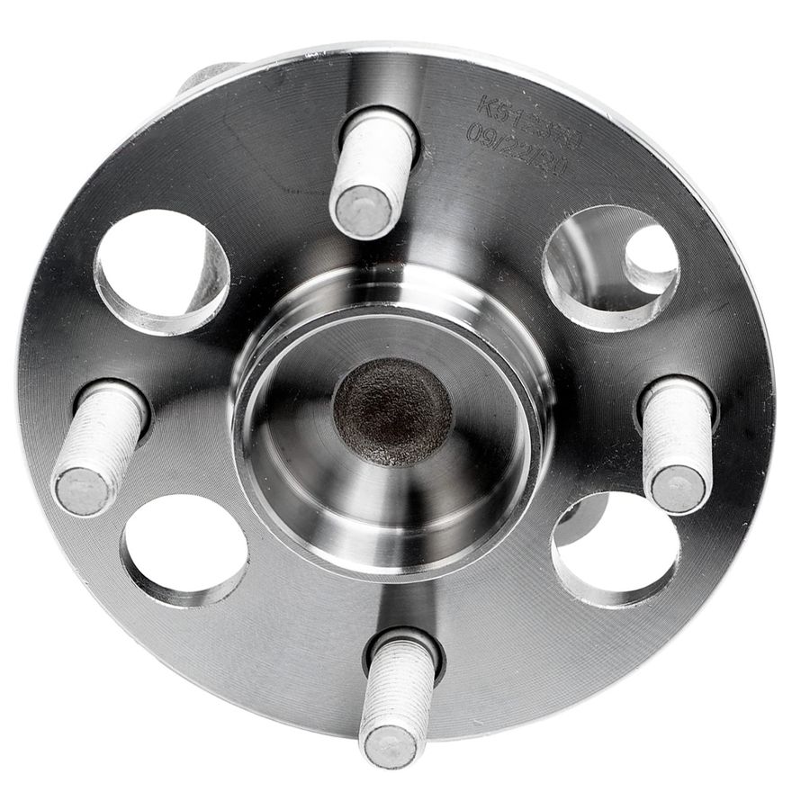 Rear Wheel Hub and Bearings - 512370 x2