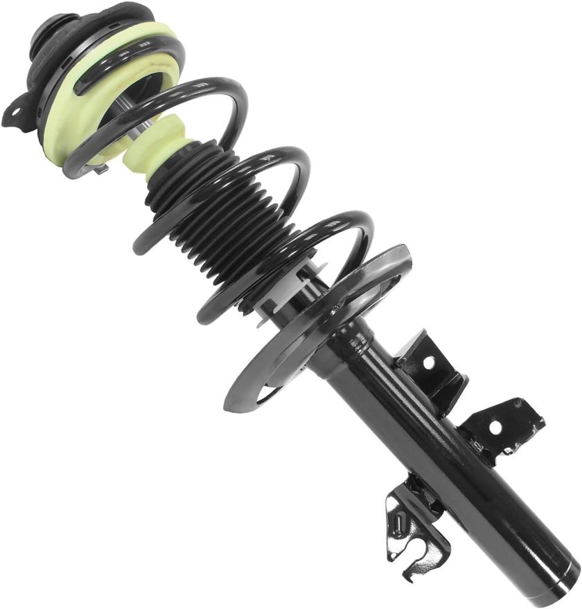 Front Right Strut w/Coil Spring - 13672