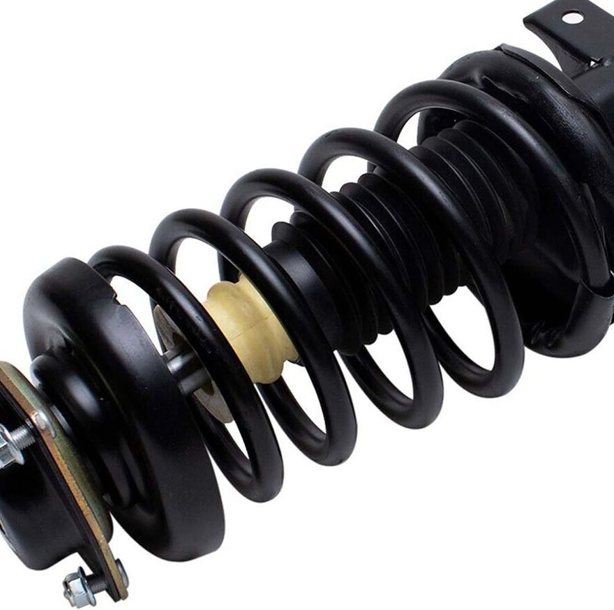 Front Right Strut w/Coil Spring - 171573