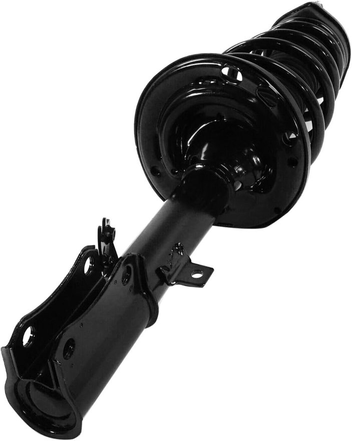 Rear Left Strut w/Coil Spring - 172640