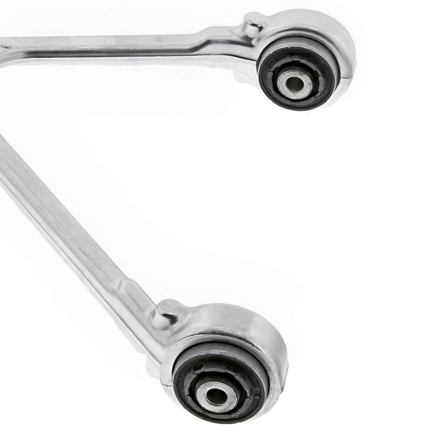 Front Right Upper Control Arm - K621666