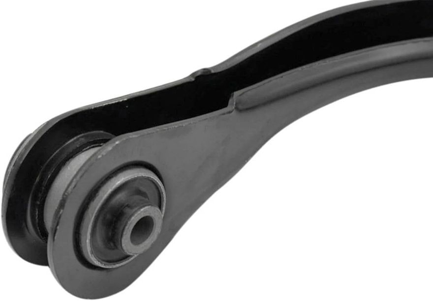 Front Right Upper Control Arm - K622661