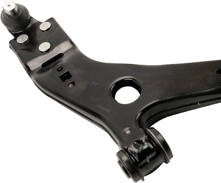 Front Right Lower Control Arm - K622906