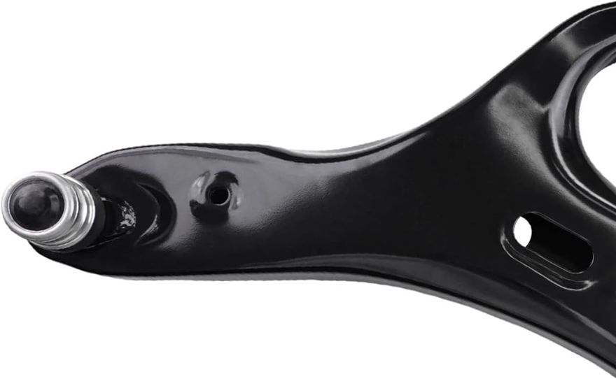 Front Left Lower Control Arm - K623477