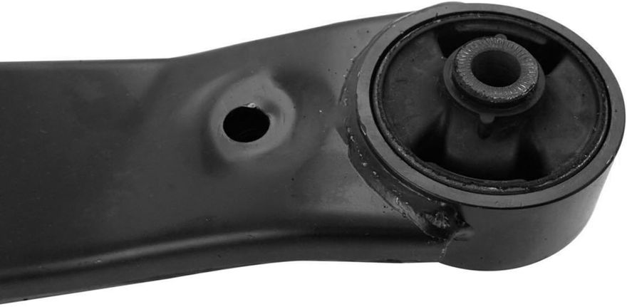 Front Left Lower Control Arm - K623540