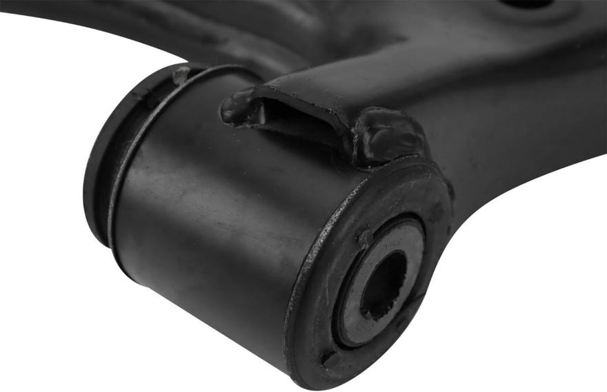 Front Left Lower Control Arm - K623879