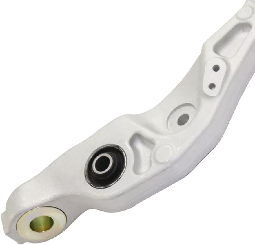 Front Left Lower Control Arm - K642208