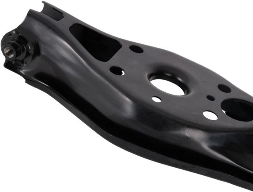 Rear Left Lower Control Arm - K643589