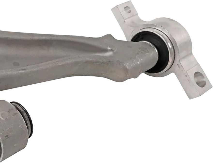 Front Left Lower Control Arm - K643680