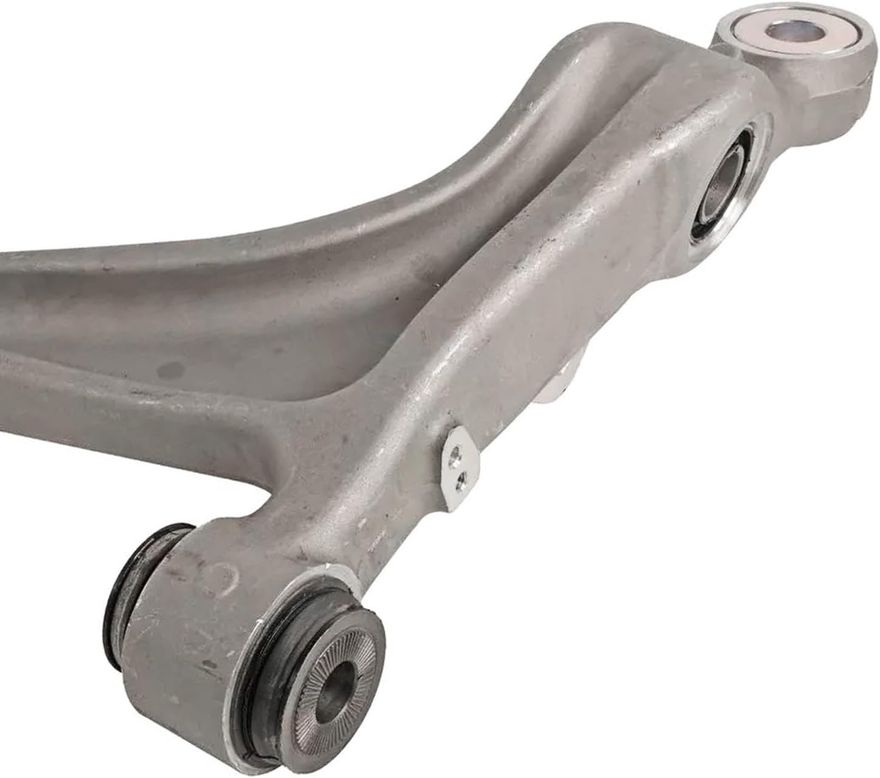 Front Right Lower Control Arm - K643681