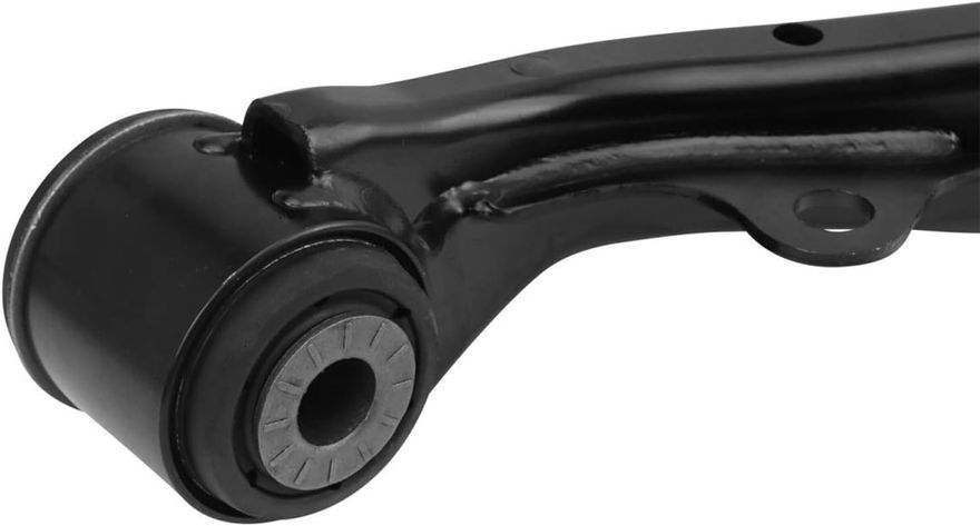 Front Left Lower Control Arm - MS501335