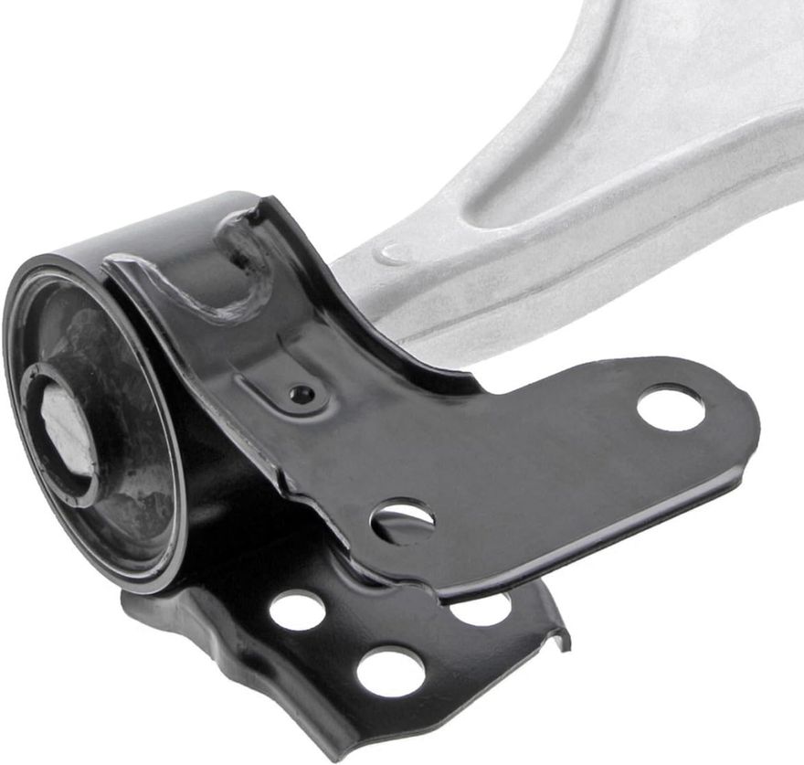 Front Lower Control Arm - MS601267 / MS601268