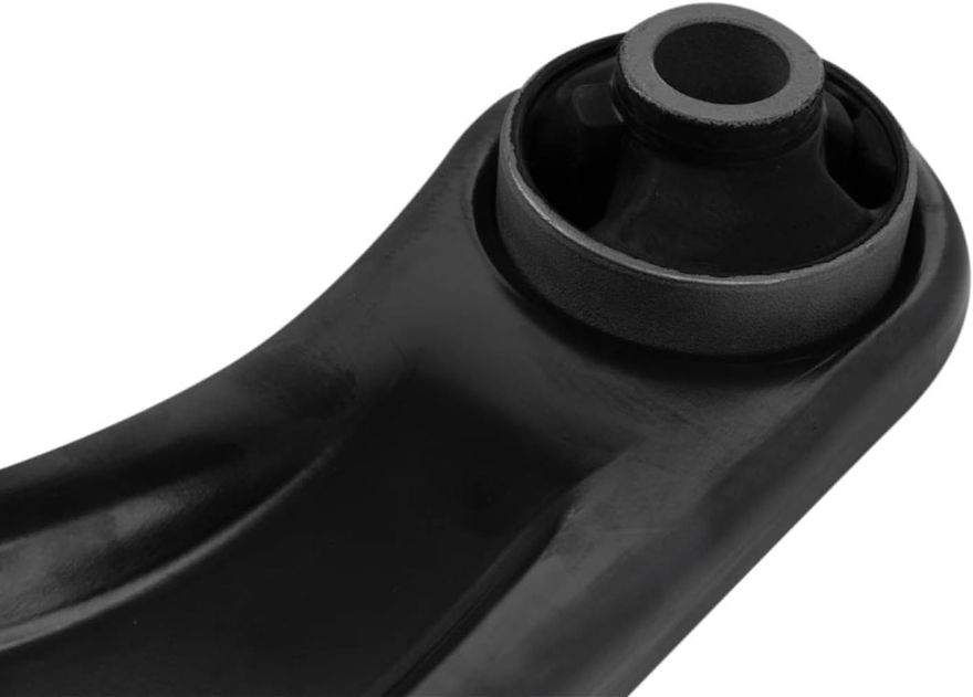 Front Left Lower Control Arm - MS861279