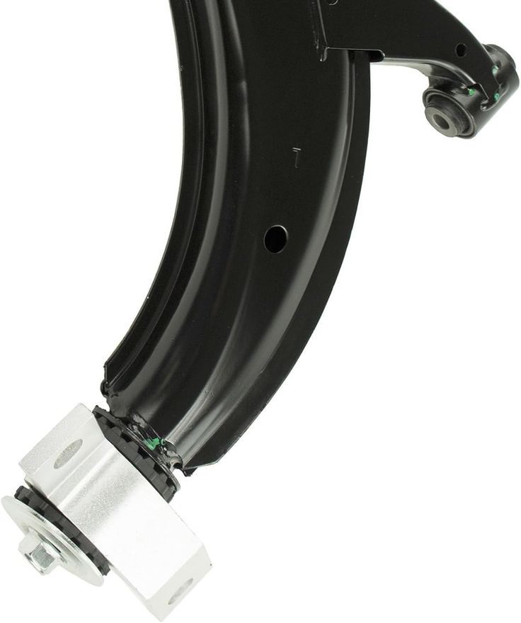 Front Left Lower Control Arm - MS801039