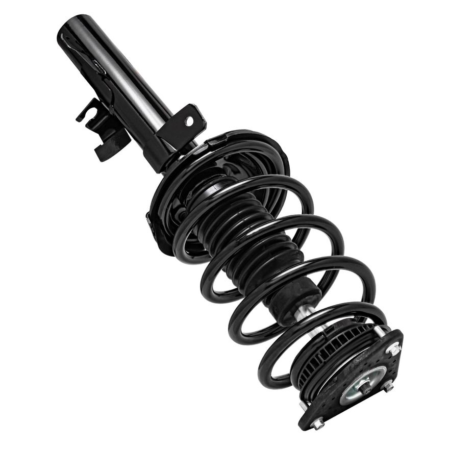 Front Left Strut w/Coil Spring - 172316